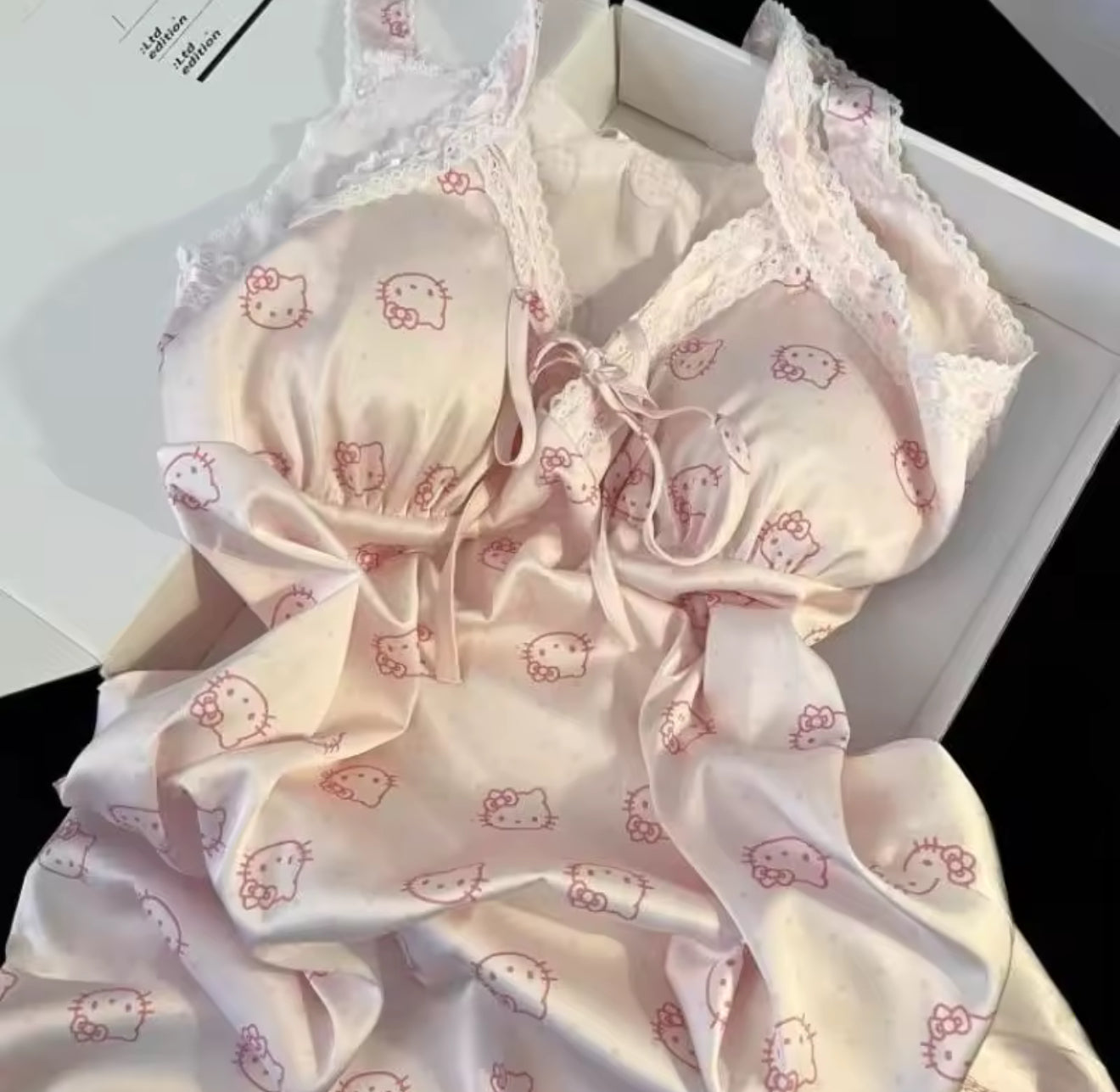 😻Hello Kitty roze slaapjurk