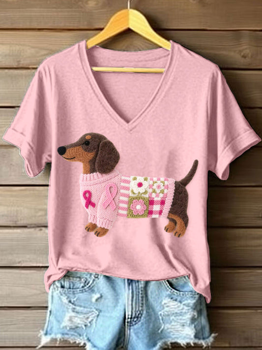 Dames T-shirt met V-hals en teckelpatroon